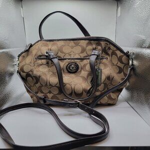 Dome Coach tan crossbody